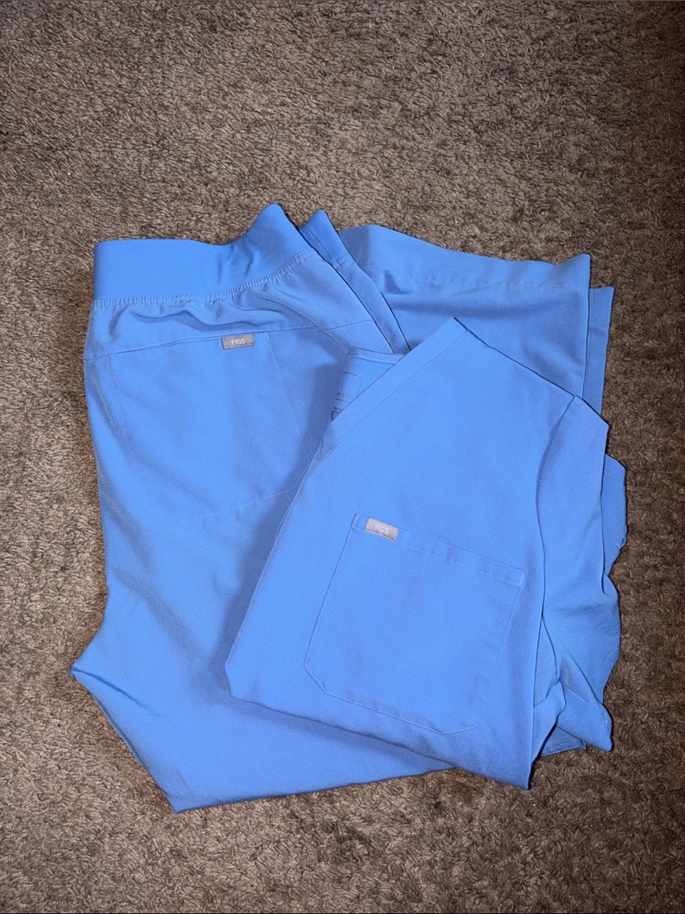 Women’s XXL Ceil Blue Figs Scrub Set